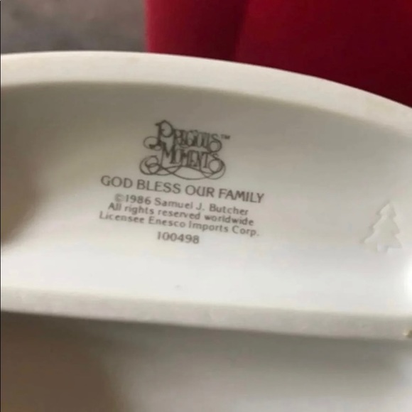 Precious Moments Figurine - Picture 3 of 4